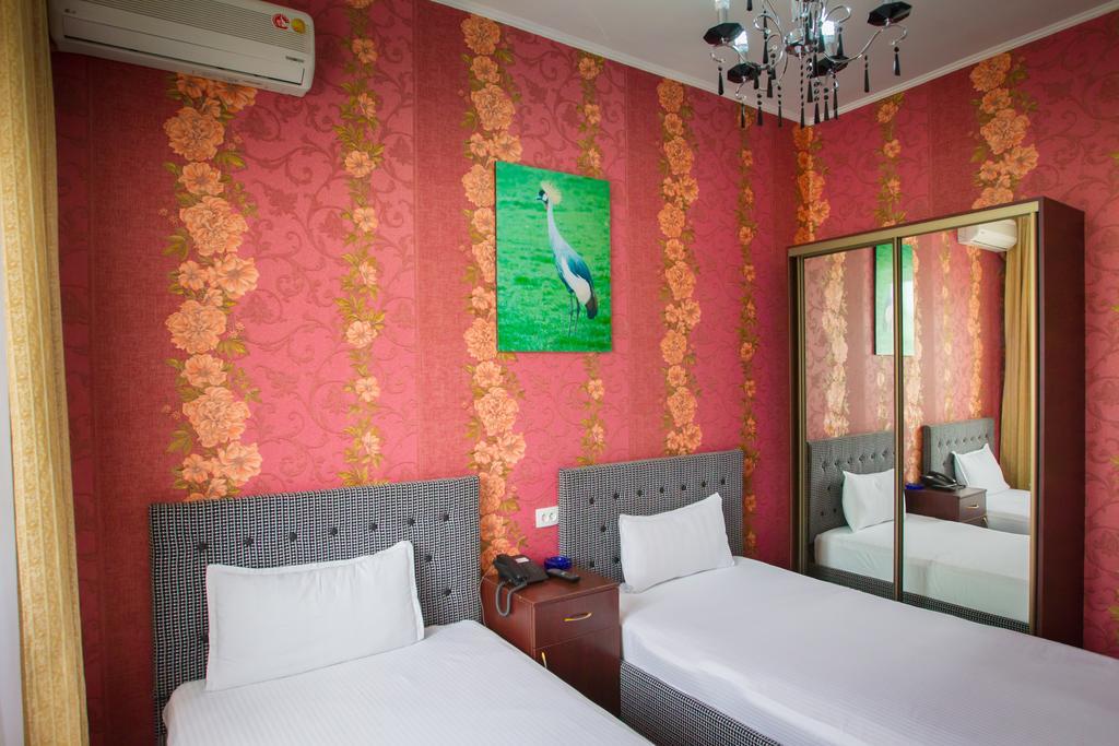 Diar Hotel Atyraū Cameră foto