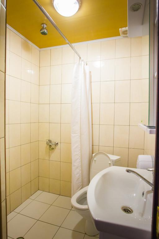Diar Hotel Atyraū Cameră foto